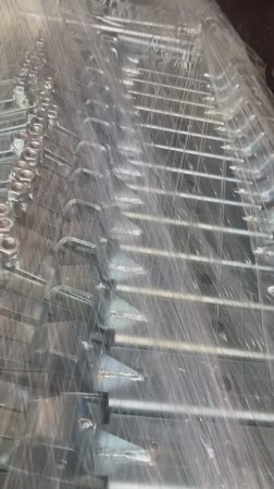 Кронштейн крепления колеса к корзине прицепа MT900051z, брус противоподкатный шмитц MT900035.