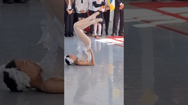 Линейка в день знаний в хореографическом колледже смотреть онлайн