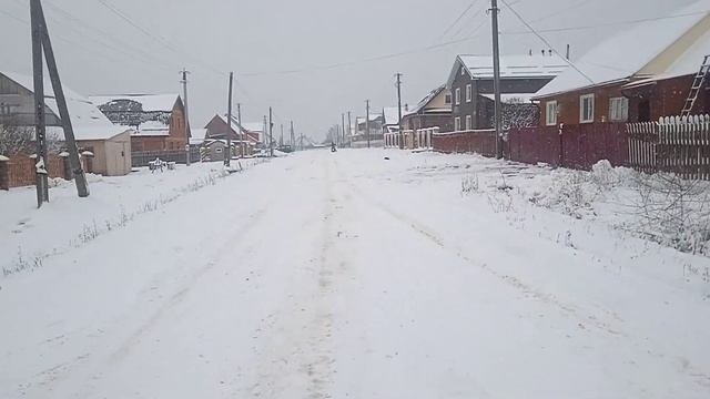 Траблхакинг, выезд по первому снегу без лыж.