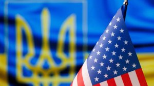 Политолог из США сравнил финансирование Киева со спонсированием азартного игрока