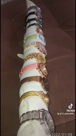 держатель для наручных часов