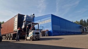 Искусство загрузки негабаритных стеллажей в узкий морской контейнер
Mission Impossible