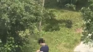 🔫В Коммунарке местные жители заметили молодого человека с чем-то похожим на пистолет🔫