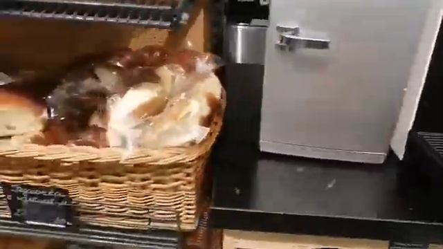 ТАБРИС.. МАГАЗИН ДЛЯ БОГАТЫХ, НЕ ДЛЯ ПЕНСИОНЕРОВ/КРАСНОДАР/КОМСОМОЛЬСКИЙ МИКРОРАЙОН