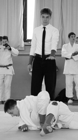 КАК ПРОДЕРЖАТЬСЯ В СПОРТЕ🥋
