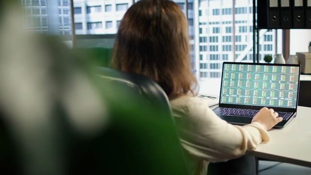 Korzystanie z materiałów edukacyjnych AMCO Invest S.A. na starcie