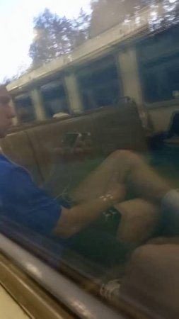 Общественный транспорт vs. Личный автомобиль: Кто победит в городской гонке?" - Автогений