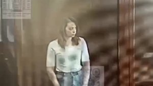 Мать, которая хотела продать дочь за 1000 долларов в Москве, приговорили к 6 годам лишения свободы