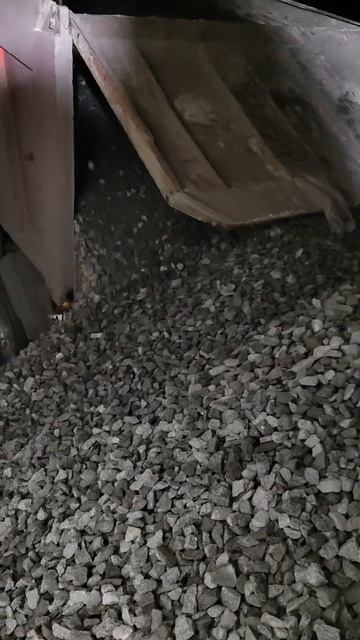 щебня мало не бывает😉 #гранитныйщебень2040 #весьгранит смотреть онлайн