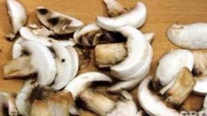 Карп с шампиньонами