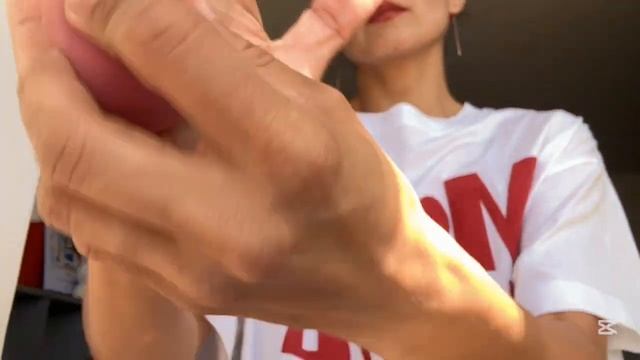 надоел мягкий стиль макияжа🥱, тогда сделаю тебе агре? смотреть онлайн