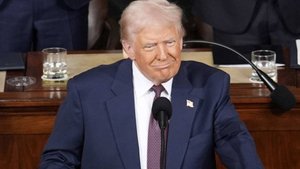 Трамп поздравил Польшу с выбором "его союзника" в качестве нового президента
