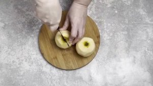 КАК ПРИГОТОВИТЬ ШАРЛОТКУ НА ЯЙЦАХ С ЯБЛОКАМИ