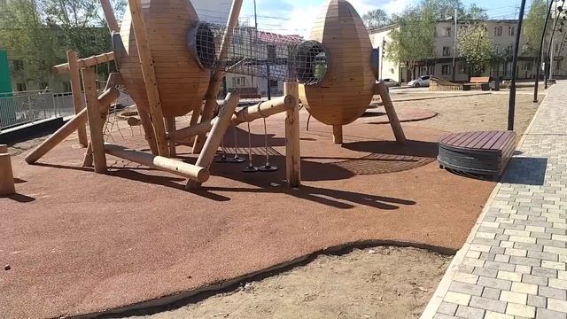 Детская площадка на Орджоникидзе