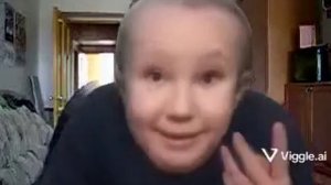 Кариночка Блек пенсил зажигает