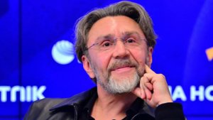 Сергей Шнуров готовит коллаборацию с искусственным интеллектом к Премии МУЗ-ТВ 2025.