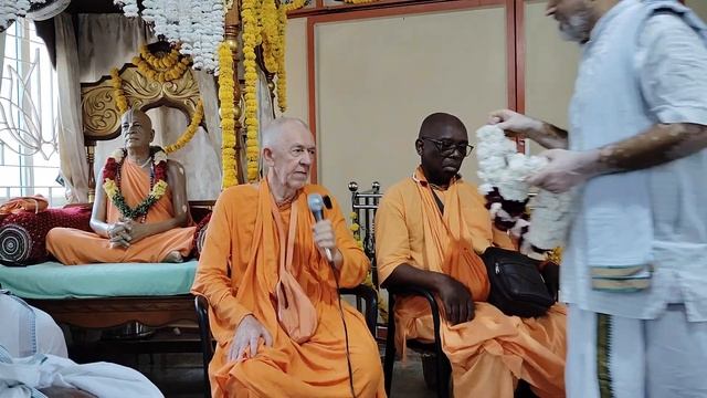 24.03.2025 - День 7 - Катха о храме в Шрирангаме - Храм ИСККОН Шрирангам