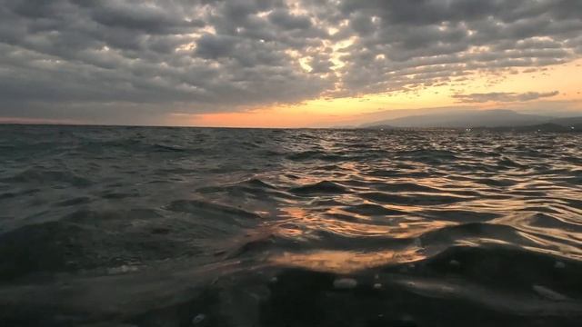 Пляж посёлка Агудзера в Абхазии