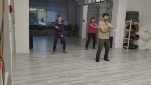 Комплекс тайцзи с веером от взрослой группы по ушу на Соколе