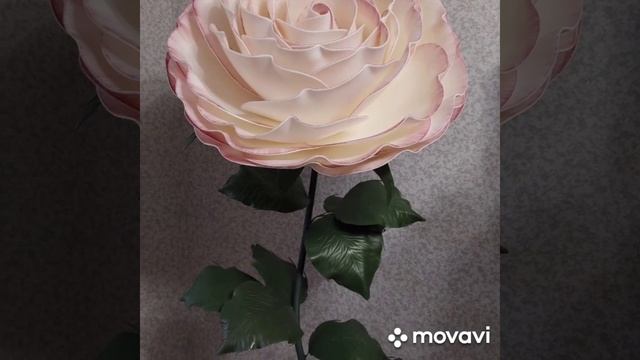 Розы- светильники из изолона