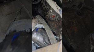 как высверлить болт с блока двигателя