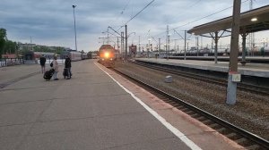 ТЭП70-0262 с поездом Иваново - СПБ прибыл в Ярославль.