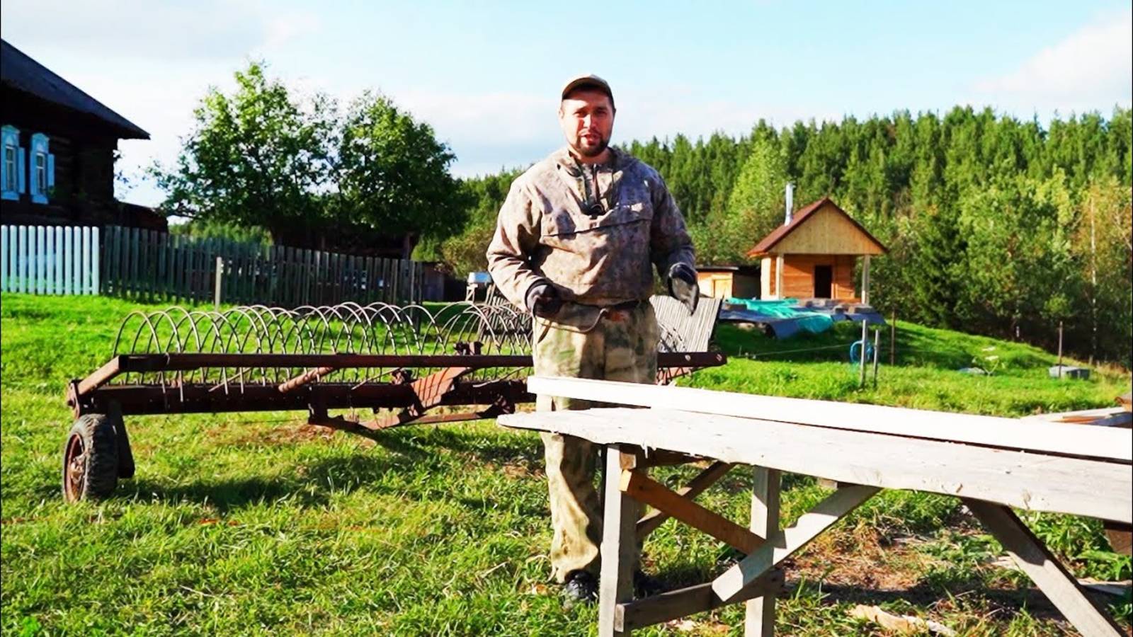 СТРОИТЕЛЬСТВО БАНИ ПОДХОДИТ К КОНЦУ ｜ ПОЛКИ ИЗ ЛИПОВОЙ ДОСКИ ｜ ТОМАТНЫЙ СОК