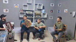 Суруд дар иҷрои бародарони Вахонӣ