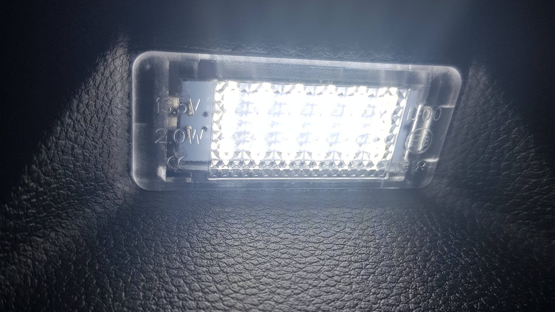 Замена фонаря освещения багажника Москвич-3 смотреть онлайн