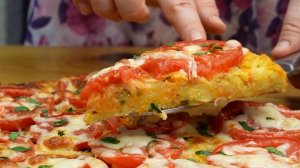 Картофельный пирог с помидорами