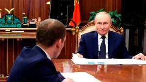 Путину доложили о ситуации с переработкой мусора и проблеме вредных выбросов на производствах