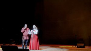 Я за деревню побегу, а на полях кругом цветы - Алла Тархова и Анатолий Данин