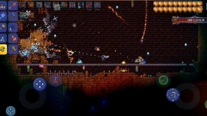 Убил голема в террарии за призывателя на мастер моде#te