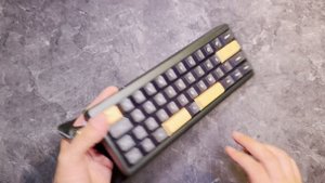 EPOMAKER TH40 - Компактная механическая клавиатура! 40% механика с BT и радиоканалом 2.4 GHz