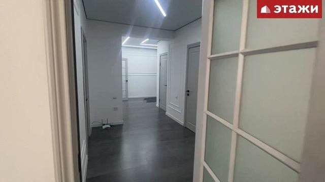 Квартира в новом доме  с ремонтом в районе Космонавтов