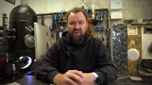 Чем облицевать бассейн: Мозаика, Керамогранит или Плё?