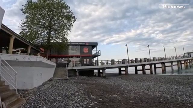 Сочи Лазаревское сегодня 3 июня 2025. Какая погода, обстановка на пляже, море без мазута чистое