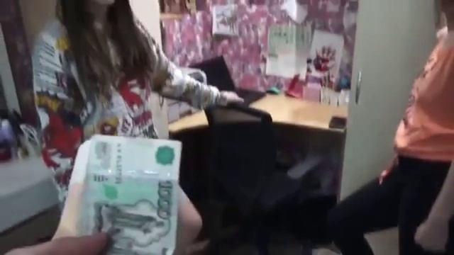 Гриферша обманула маме 254 000 рублей!