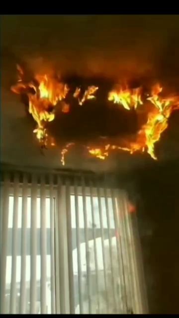 Как горят натяжные потолки смотреть онлайн