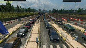 играем в игру Euro Truck Simulator 2