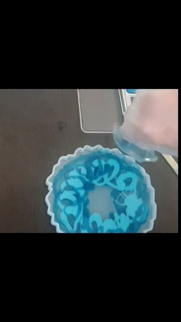 Заливка подстаканника из эпоксидной смолы смотреть онлайн