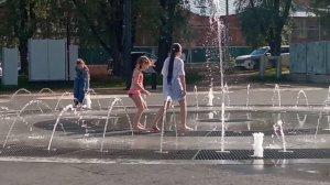 встретили лето