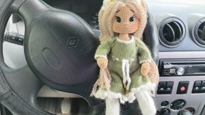Украшаю клумбу/ Шашлык из куриных сердец/ Дела домашние