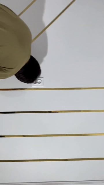 Латун золотистый гибкий мрамор Леонардо жагамыз обои смотреть онлайн