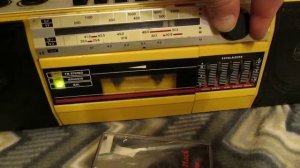 Портативная магнитола "VEF SIRINGA-390С"