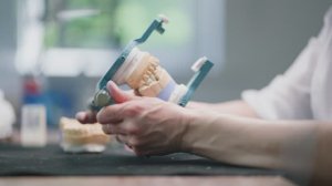 Зуботехническая лаборатория Viestetic (Виэстетик) в Москве
#зубнойтехник #зтл #фрезер