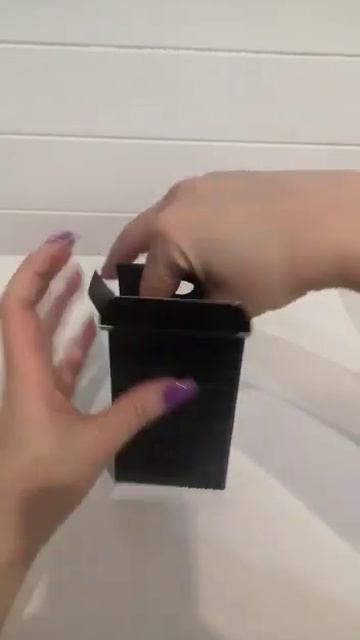 Парфюм Escentric 01 смотреть онлайн