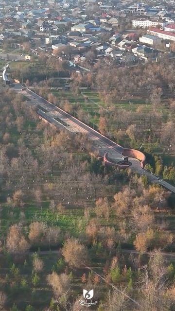 Осень в парке – волшебство природы! Каждый уголок нап? смотреть онлайн