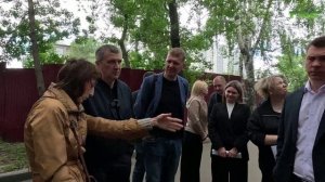По обращениям жителей: Иван Носков лично проверил проблемные точки в Октябрьском районе