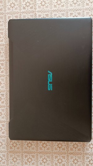 Внешний вид ноутбука